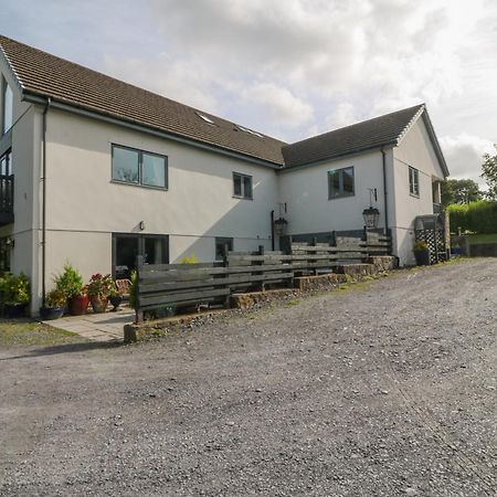 Nant-Yr-Rhedyn Villa Benllech Exterior photo